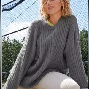 Aerie Oversized Buttercream Soft Sage Green Pullover Knit Sweater